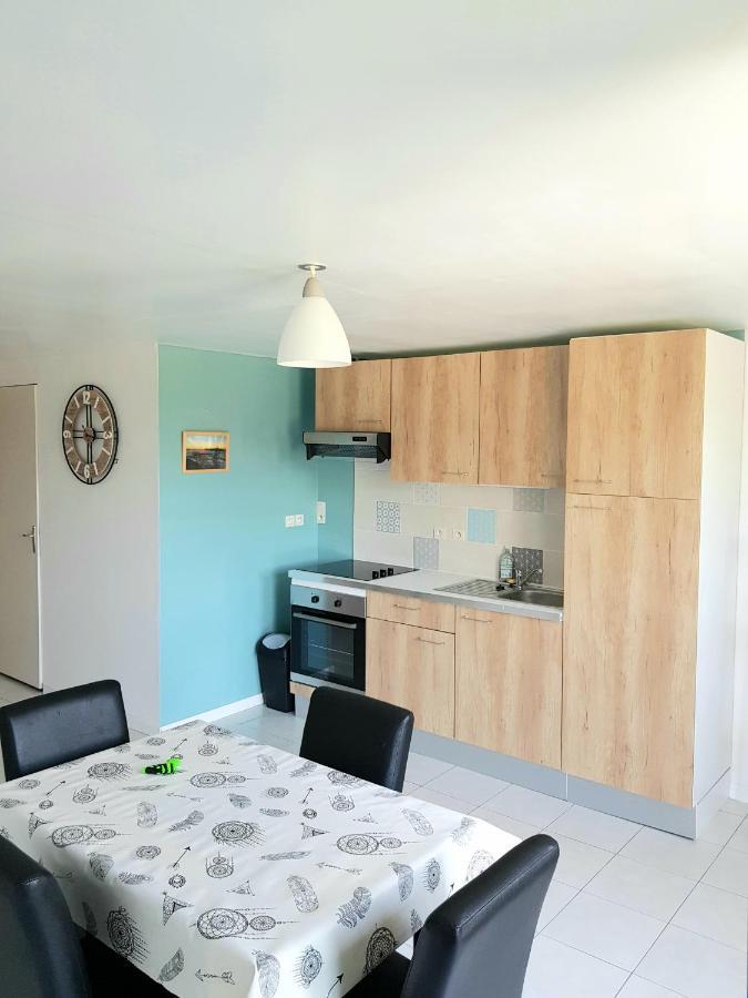 Appartement Independant Dans Maison Au Calme Pugny-Chatenod Exterior photo
